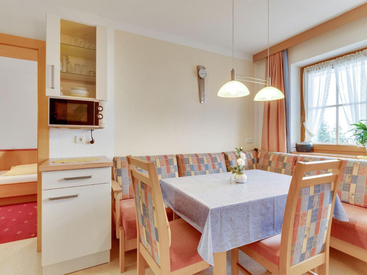 Quaint Apartment In Hainzenberg Near Horbergbahn 외부 사진